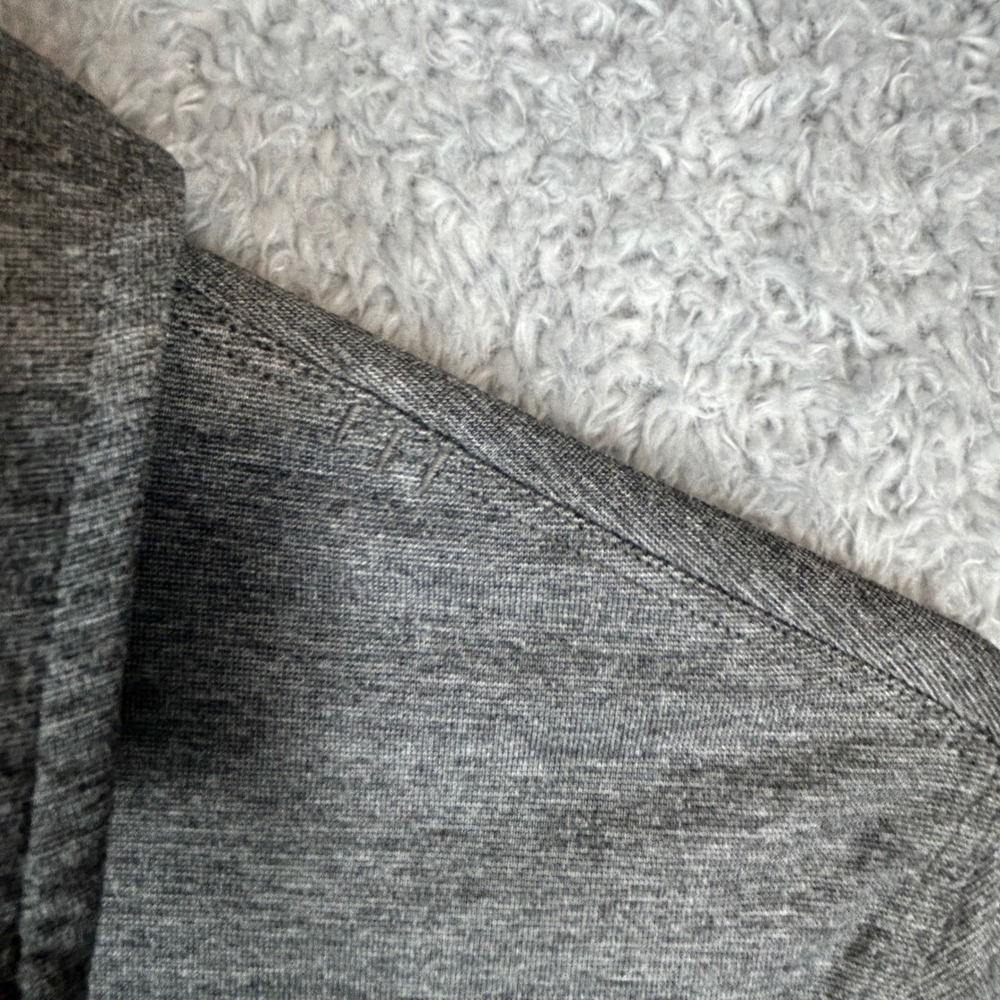 Lululemon Mens Short Sleeve Polo Shirt Heathered Charcoal Grey Activewear Golf - Picture 3 of 8